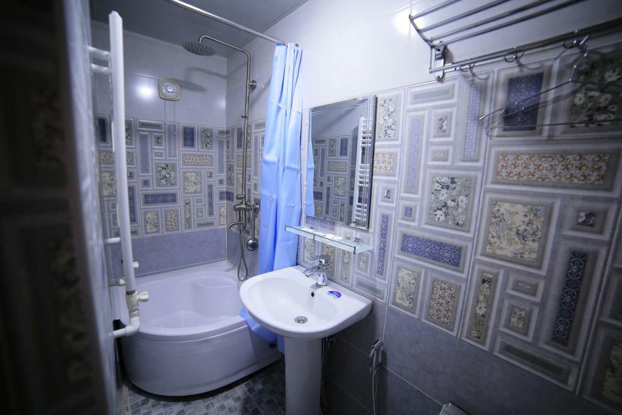 Muslima Hotel Bukhara Bagian luar foto