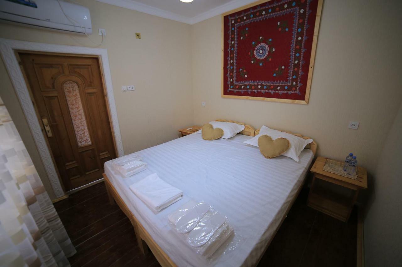 Muslima Hotel Bukhara Bagian luar foto